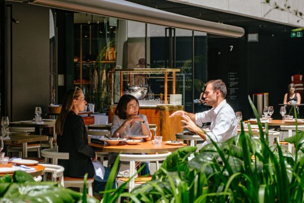 Organisez des événements mémorables autour d'un repas d'affaires